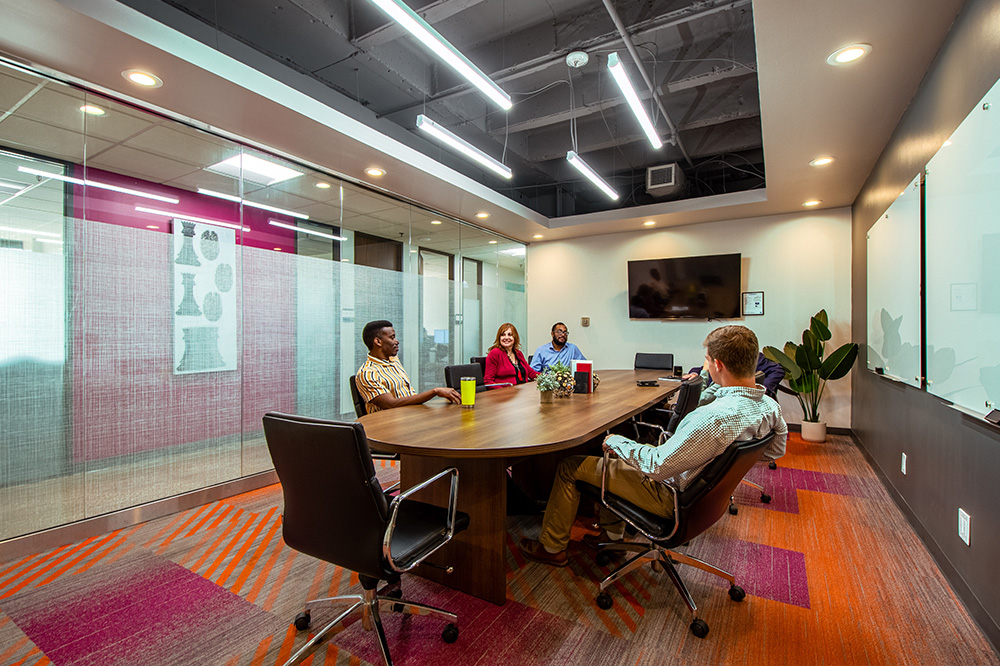 Interior images of Flexible office space at 2727 LBJ Freeway 8