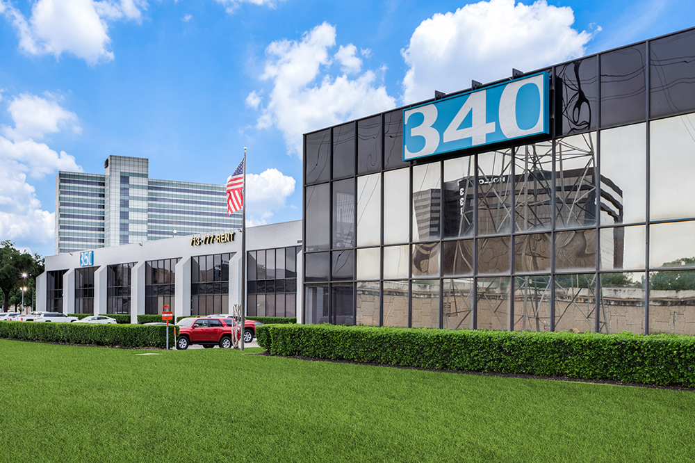 Interior images of Flexible office space at 340-350 N Sam Houston Pkwy E 2
