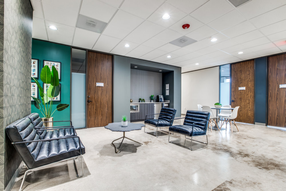 Interior images of Flexible office space at 340-350 N Sam Houston Pkwy E 8