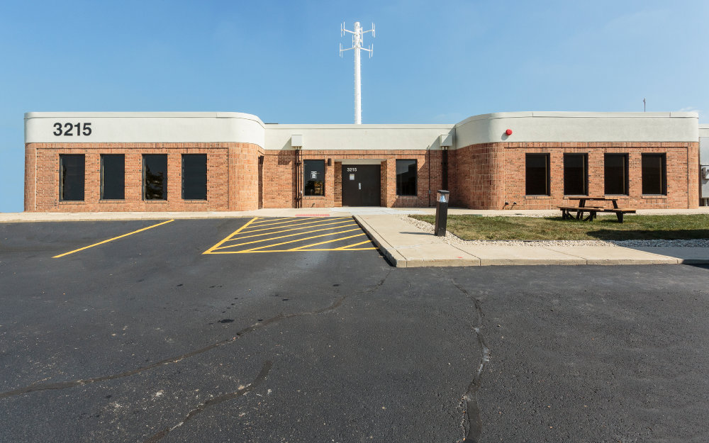 Interior images of Flexible office space at 3205-3231 North Wilke Road 5