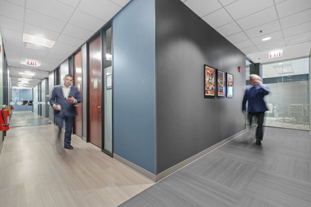 Interior images of Flexible office space at 3030 Warrenville Road 6