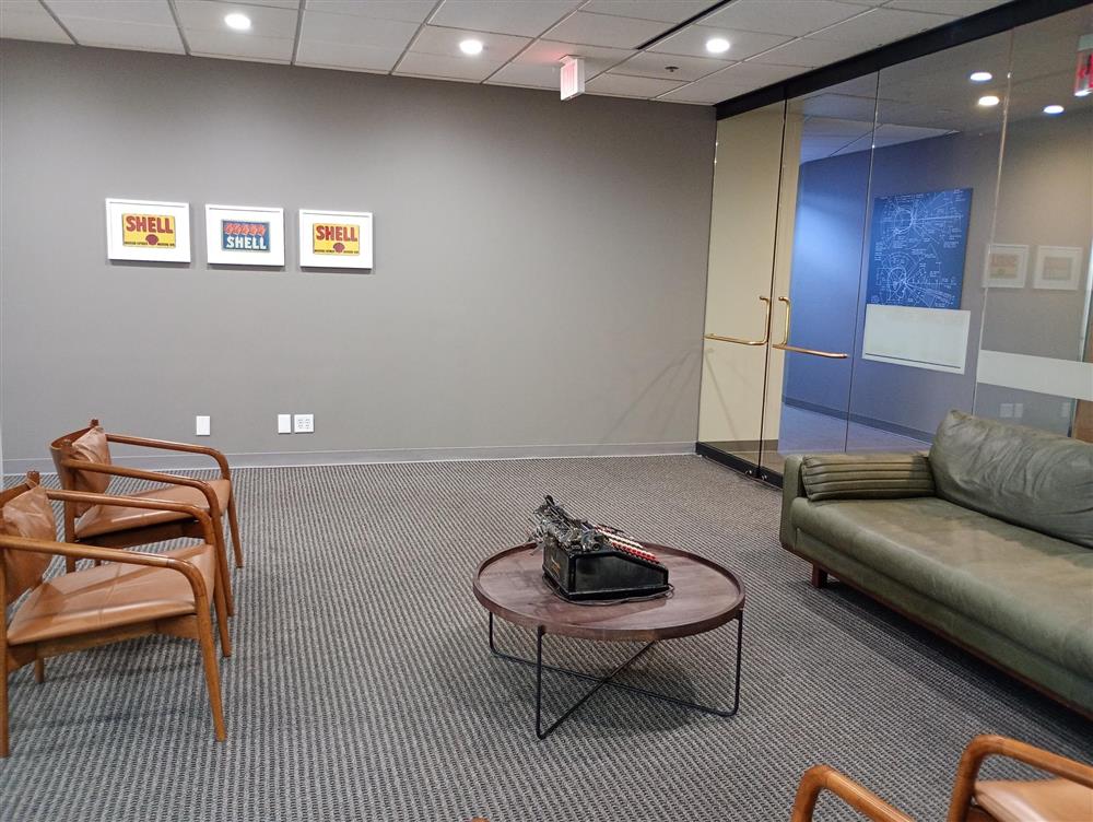Interior images of Flexible office space at 3101-3111 N Central Avenue 7