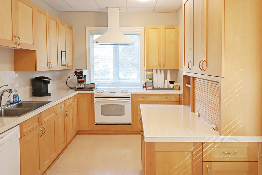 Interior images of Flexible office space at 10210 Grogans Mill Road 3