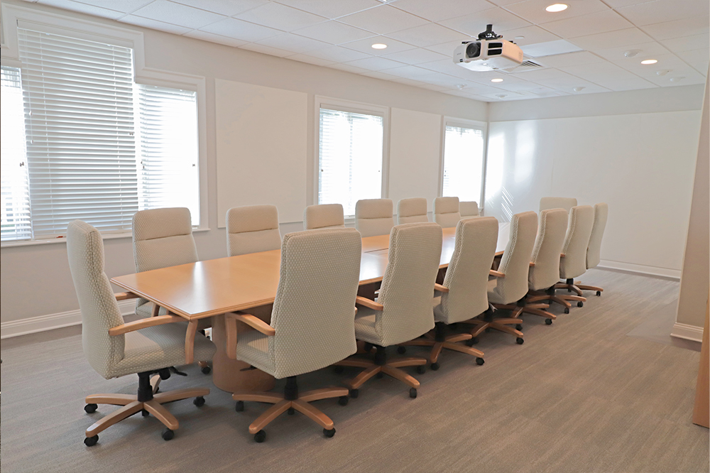 Interior images of Flexible office space at 10210 Grogans Mill Road 4