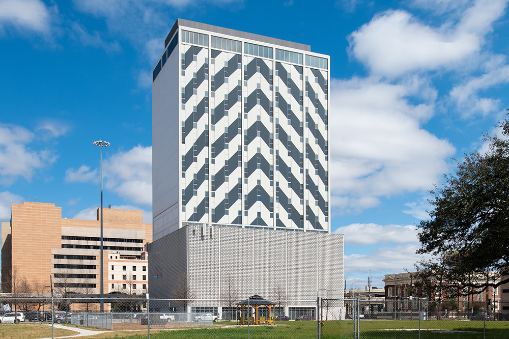 Interior images of Flexible office space at 2000 Crawford St 1