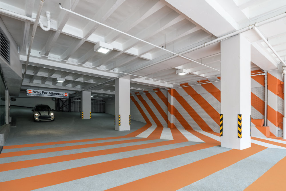 Interior images of Flexible office space at 2000 Crawford St 2