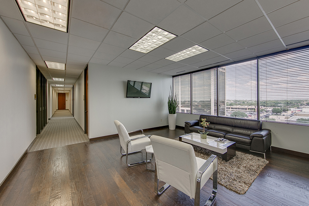 Interior images of Flexible office space at 2000 Crawford St 3