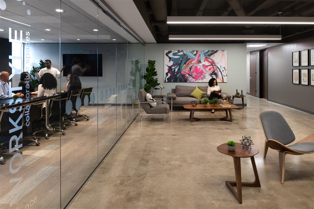 Interior images of Flexible office space at 2000 Crawford St 15