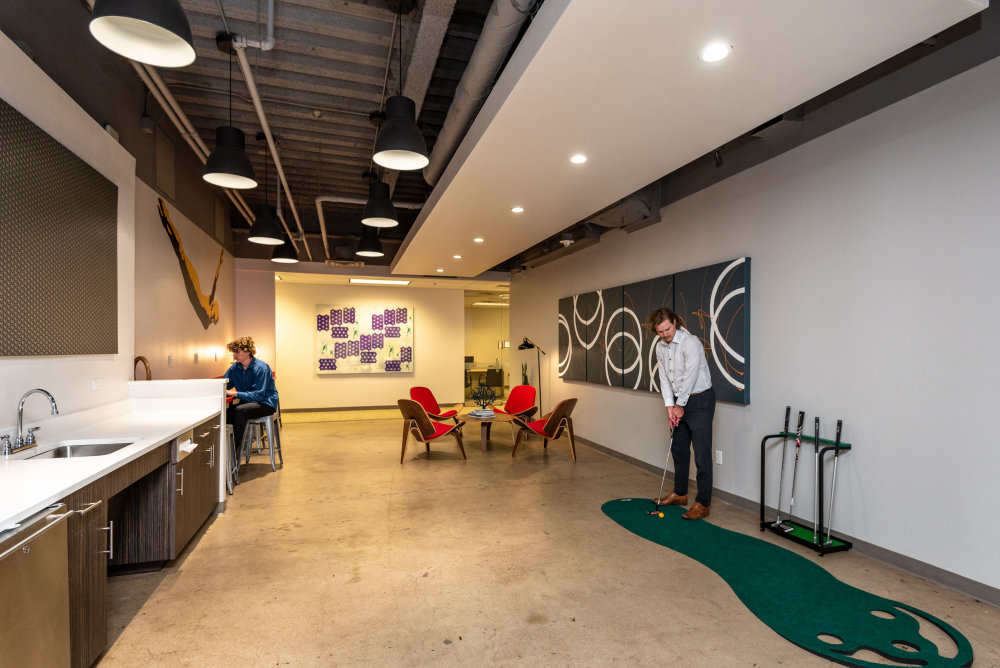 Interior images of Flexible office space at 1910 Pacific Ave 12