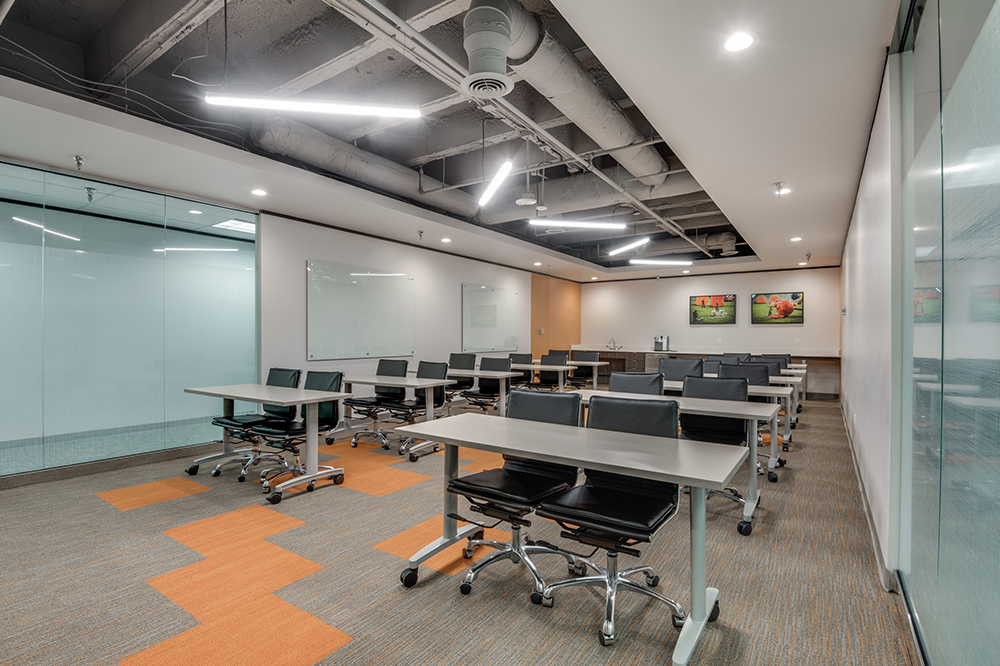 Interior images of Flexible office space at 8330-8360 Lyndon B Johnson Fwy 5