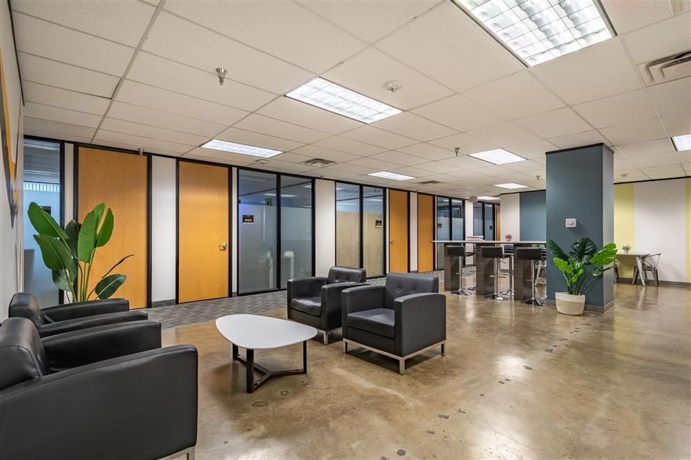 Interior images of Flexible office space at 8330-8360 Lyndon B Johnson Fwy 8