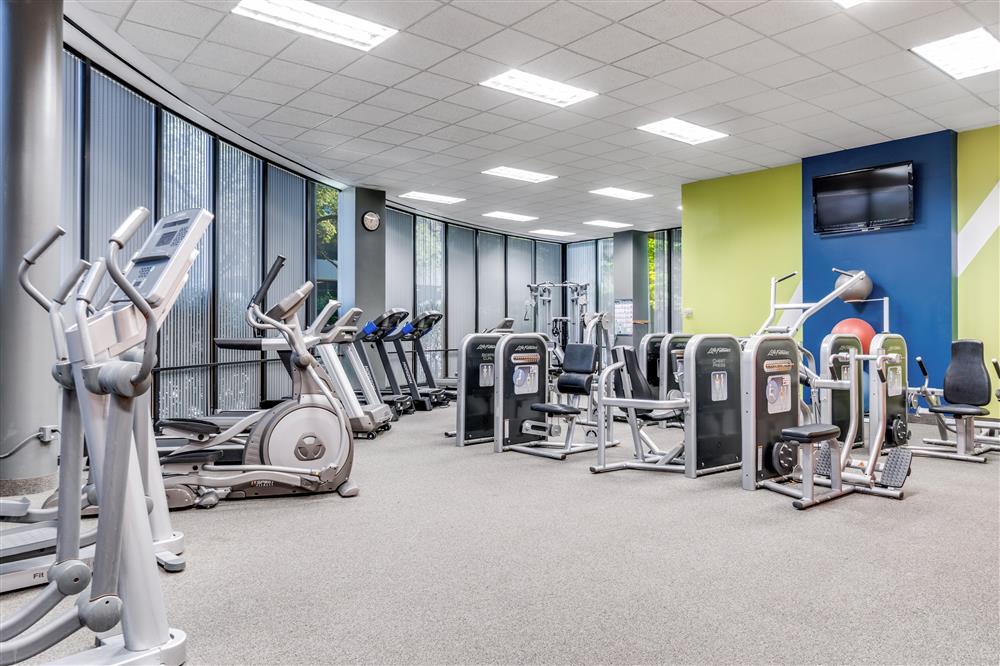 Interior images of Flexible office space at 8330-8360 Lyndon B Johnson Fwy 10