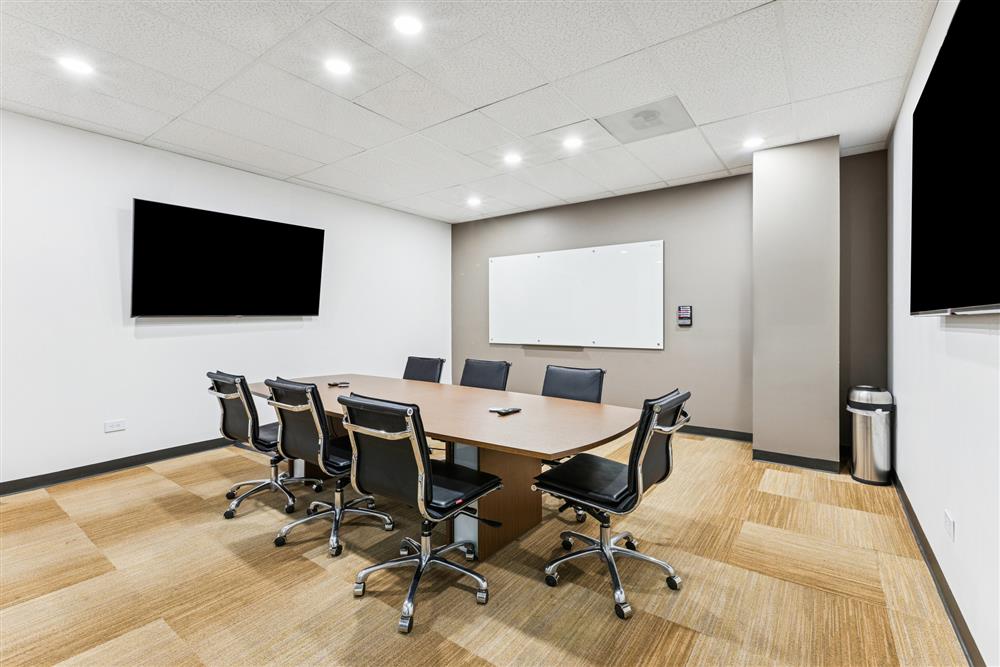 Interior images of Flexible office space at 2821-2851 South Parker Road 6
