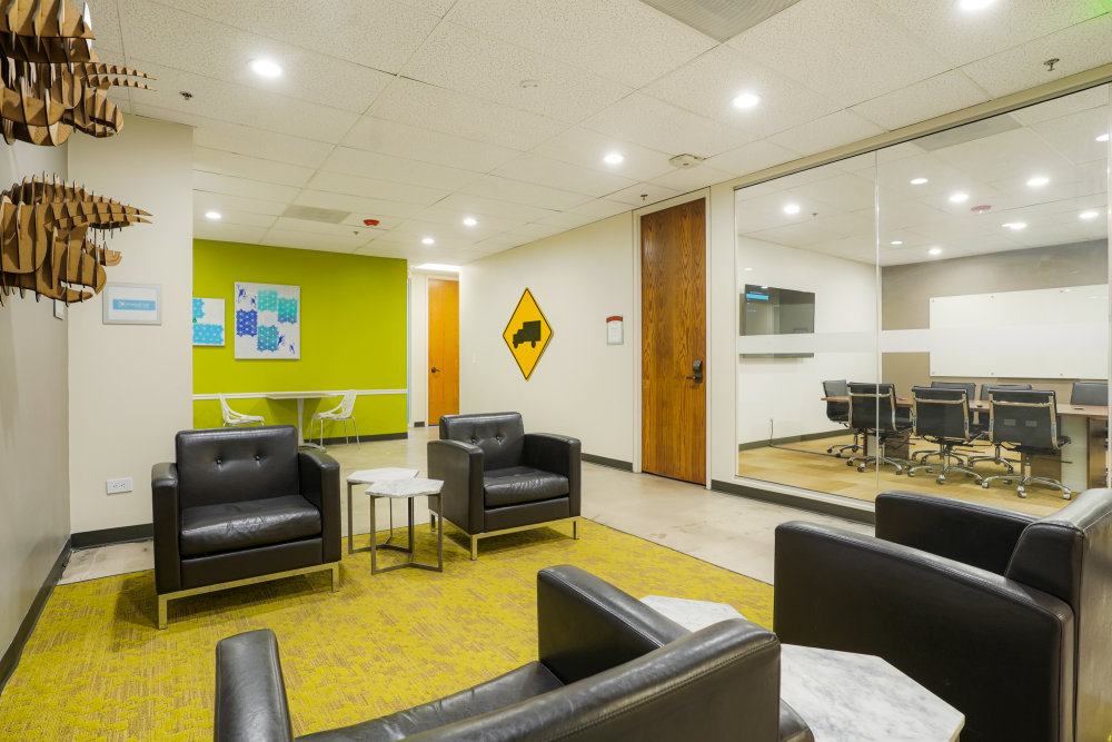Interior images of Flexible office space at 2821-2851 South Parker Road 7