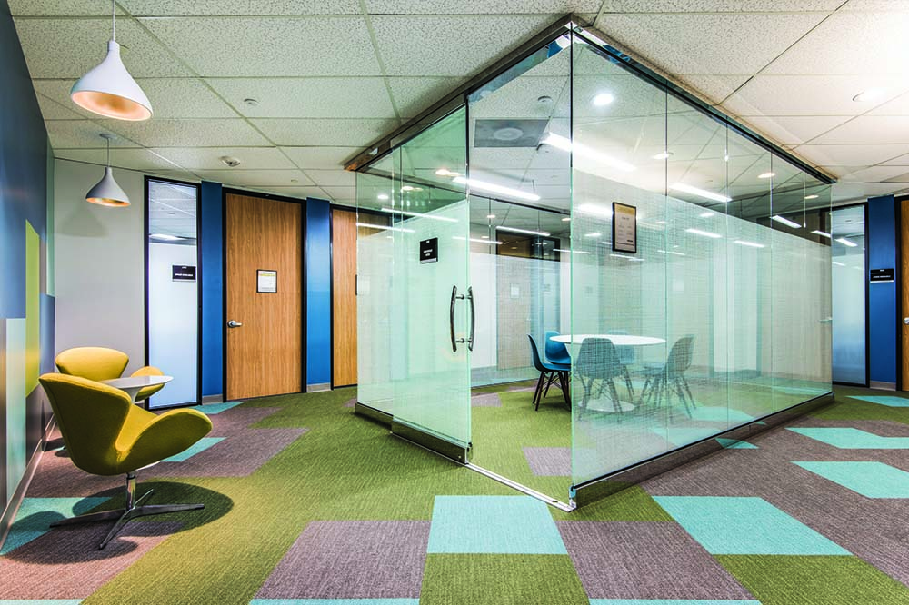 Interior images of Flexible office space at 14800 Quorum Drive 1