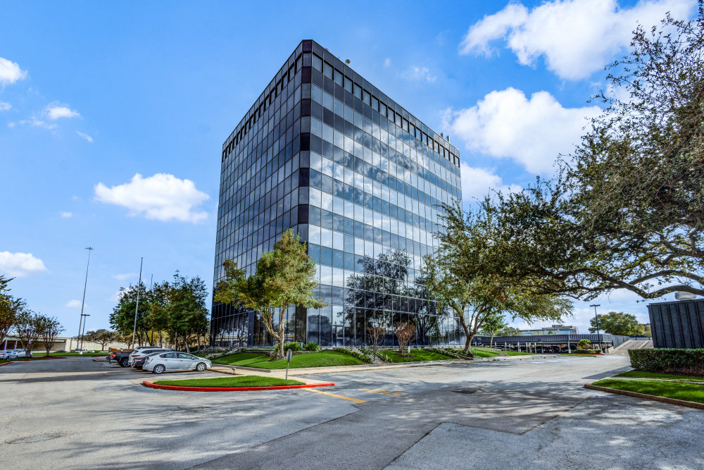 Interior images of Flexible office space at 13201 Northwest Freeway 1