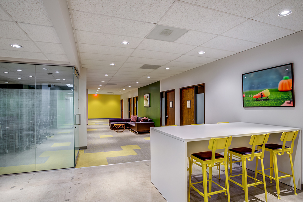 Interior images of Flexible office space at 1322 Space Park Drive 8