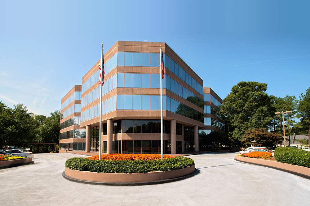 Interior images of Flexible office space at 1995 North Park Place 1