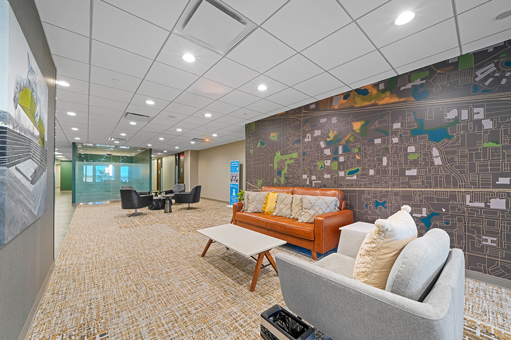 Interior images of Flexible office space at 1750 E. Golf Road 10