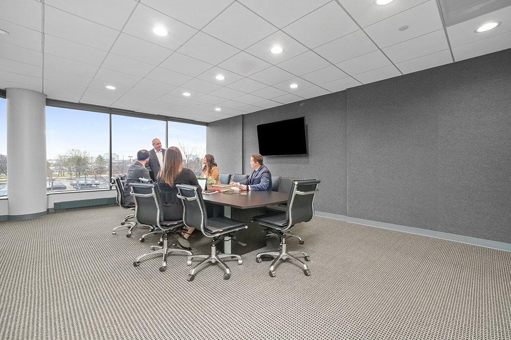 Interior images of Flexible office space at 1750 E. Golf Road 11