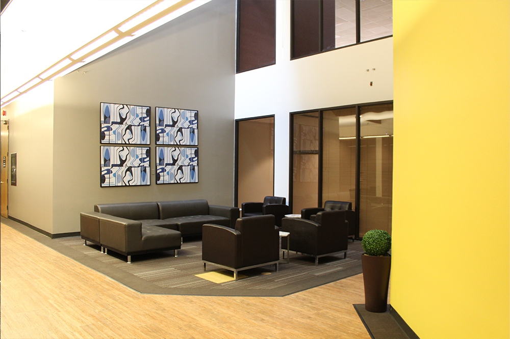 Interior images of Flexible office space at 4101 Greenbriar Dr 9