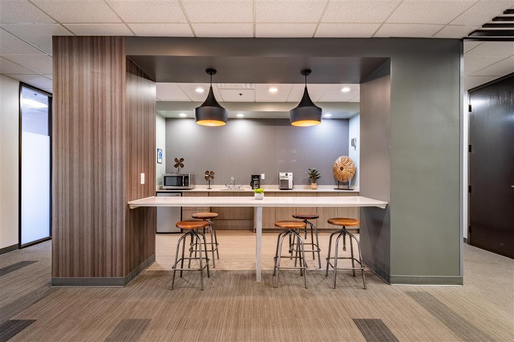 Interior images of Flexible office space at 4099 McEwen 5
