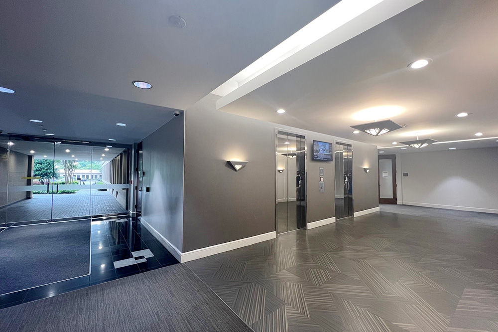 Interior images of Flexible office space at 2295 Parklake Drive 3