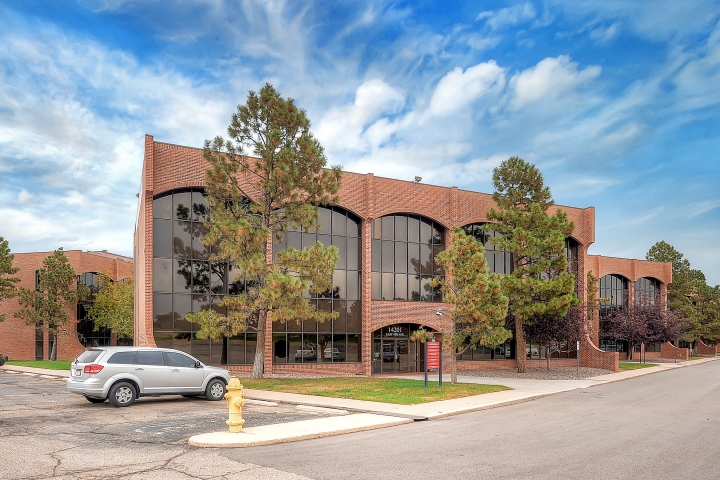Interior images of Flexible office space at 14201 - 14291 E 4th Avenue 2