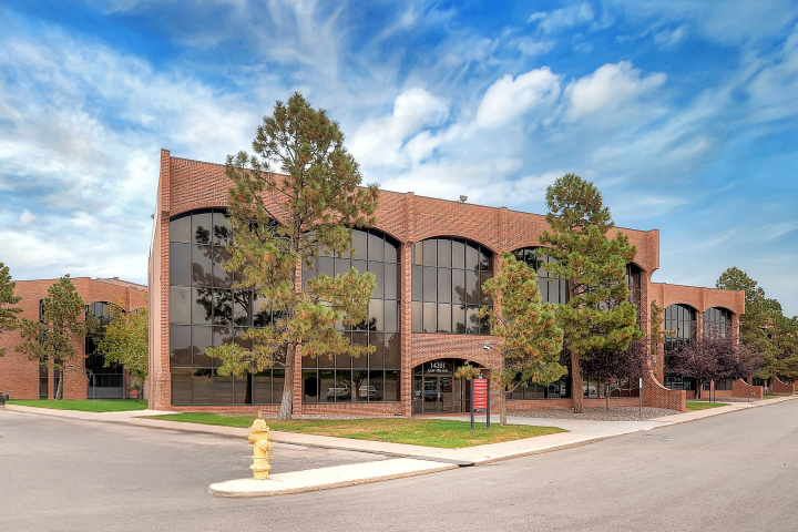 Interior images of Flexible office space at 14201 - 14291 E 4th Avenue 4