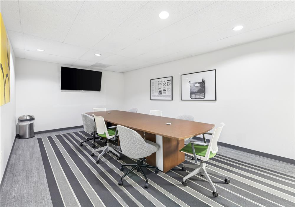 Interior images of Flexible office space at 14201 - 14291 E 4th Avenue 7