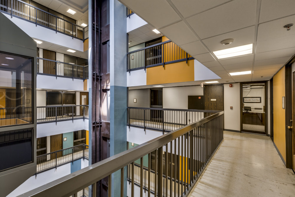Interior images of Flexible office space at 1120 NASA Parkway 4