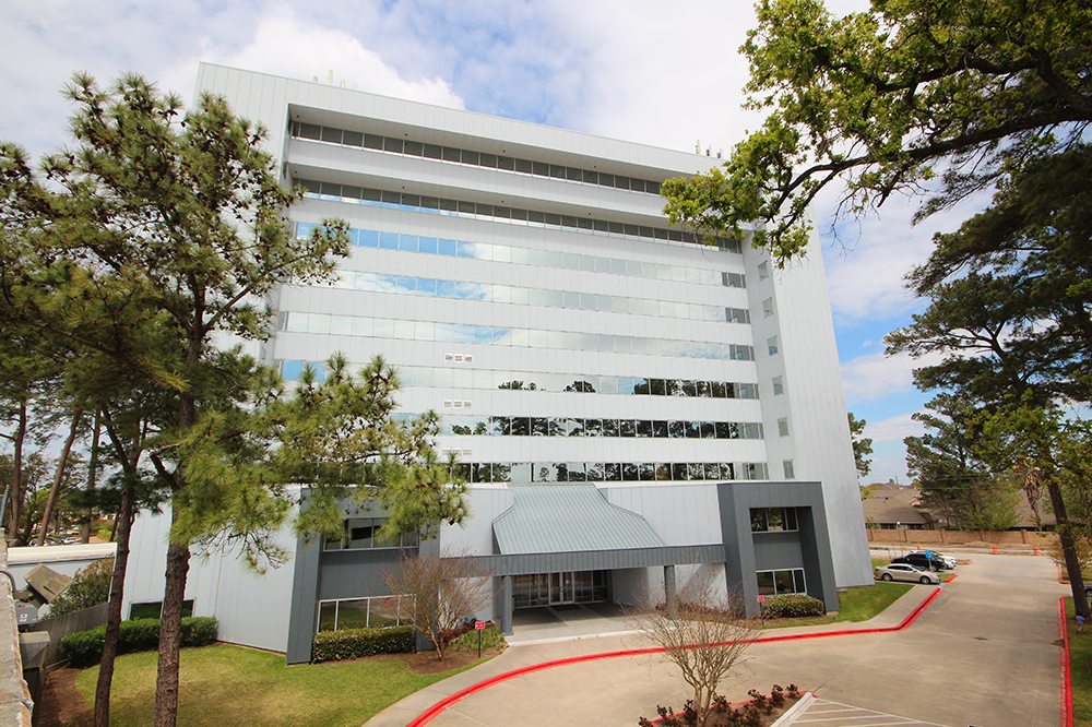 Interior images of Flexible office space at 14405 Walters Road 3