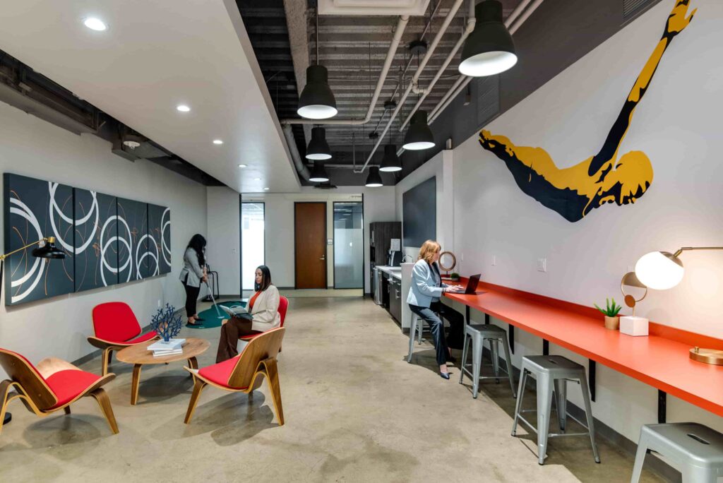 ws signs it may be time to leave your home office 1 min